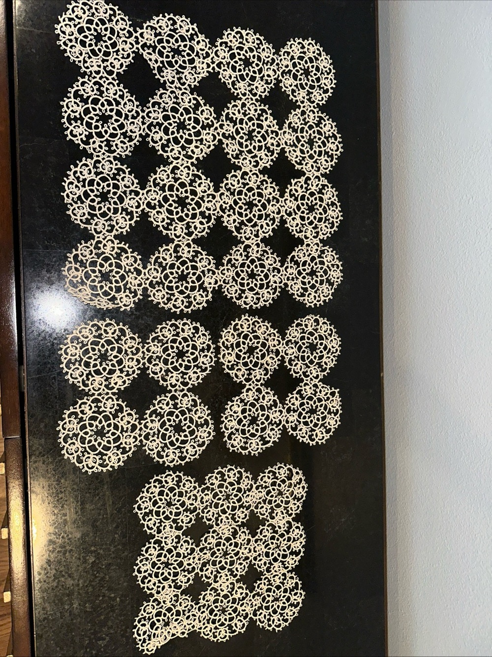Vintage decorative doilies